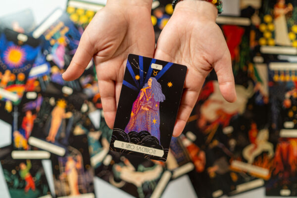 lectura de cierre y apertura 2026 ectura de tarot terapéutico fin de año lectura energética 2026 lectura de apertura del año